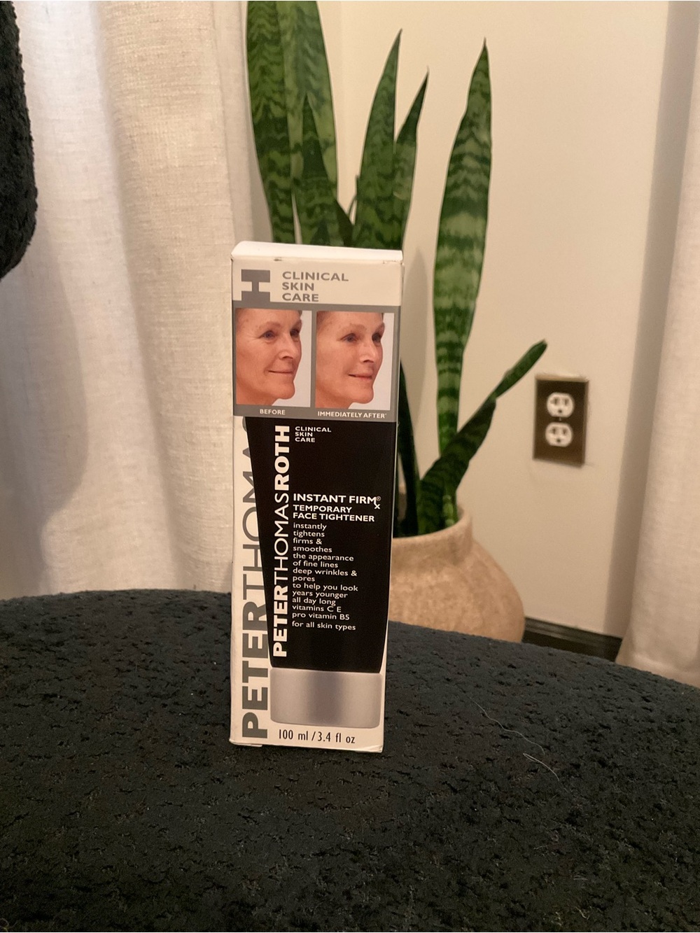 Peter Thomas Roth temporary face tightener - Picture 2 of 8